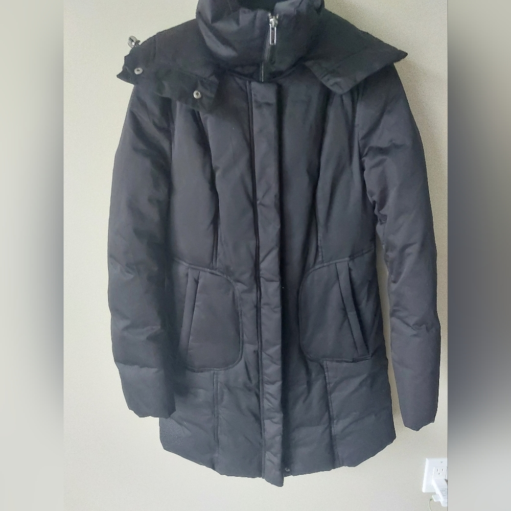 Soia & Kyo black woman's down coat. Medium M